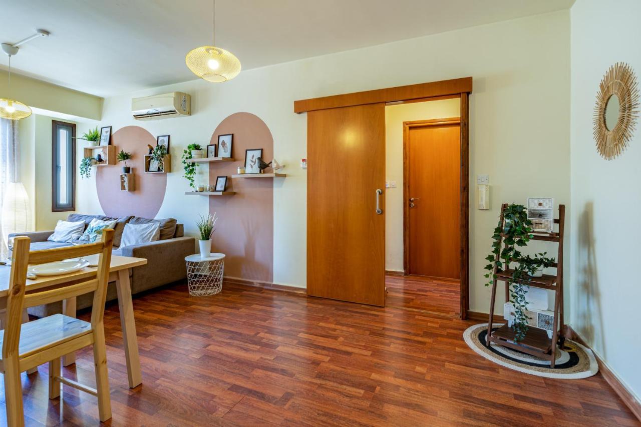 Celine'S 2 Bedrooms Apartment In Larnaca Center 外观 照片